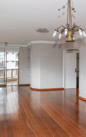 Apartamento para alugar com 178m², 3 quartos e 2 vagas Apartamento para alugar com 178m², 3 quartos e 2 vagasSala