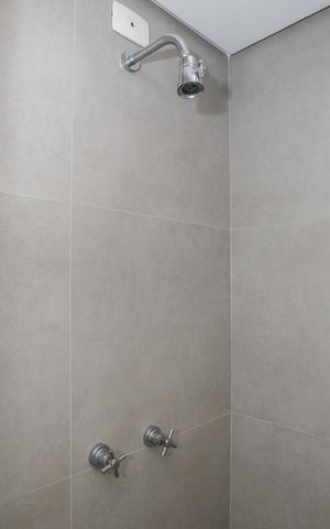 Apartamento para alugar com 178m², 3 quartos e 2 vagas Apartamento para alugar com 178m², 3 quartos e 2 vagasBanheiro Social