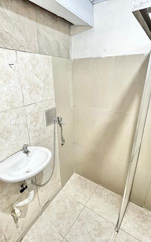 Casa para alugar com 150m², 1 quarto e 2 vagas Casa para alugar com 150m², 1 quarto e 2 vagasBanheiro