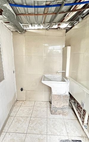Casa para alugar com 150m², 1 quarto e 2 vagas Casa para alugar com 150m², 1 quarto e 2 vagasÁrea de Serviço