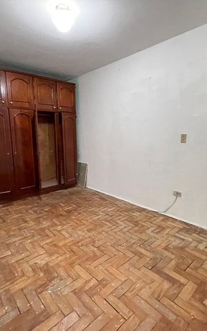 Casa à venda com 84m², 2 quartos e 1 vagaQuarto