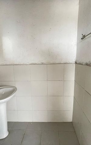 Casa à venda com 84m², 2 quartos e 1 vagaBanheiro 3