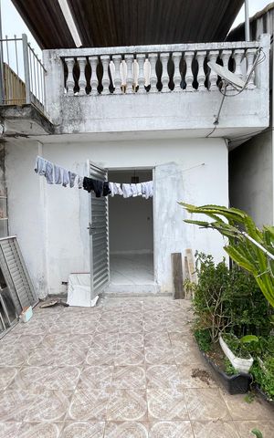 Casa à venda com 84m², 2 quartos e 1 vagaVaranda