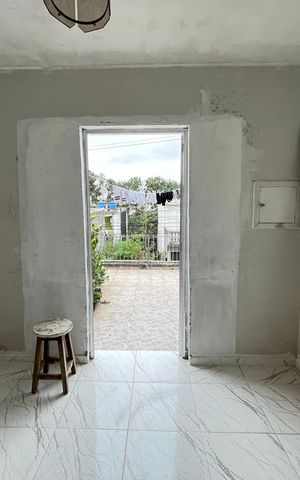 Casa à venda com 84m², 2 quartos e 1 vagaSala