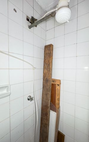 Casa à venda com 200m², 3 quartos e 3 vagasBanheiro