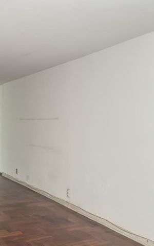 Casa à venda com 200m², 3 quartos e 3 vagasSala