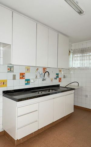 Casa à venda com 200m², 3 quartos e 3 vagasCozinha