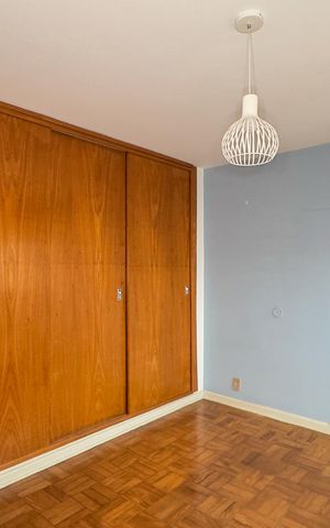 Casa à venda com 200m², 3 quartos e 3 vagasQuarto Suíte