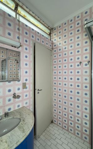 Casa à venda com 200m², 3 quartos e 3 vagasBanheiro