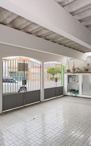 Casa à venda com 200m², 3 quartos e 3 vagasGaragem