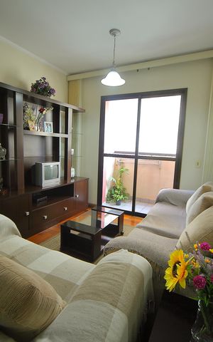 Apartamento à venda com 83m², 3 quartos e 2 vagasSala