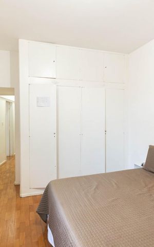 Apartamento à venda com 180m², 3 quartos e 1 vagaSuíte