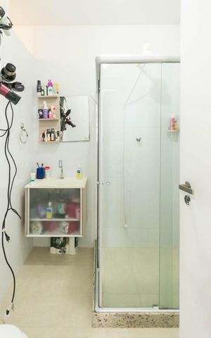 Apartamento à venda com 180m², 3 quartos e 1 vagaBanheiro Suíte