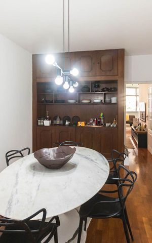 Apartamento à venda com 180m², 3 quartos e 1 vagaSala de Jantar