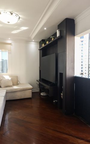 Apartamento à venda com 159m², 3 quartos e 2 vagas Apartamento à venda com 159m², 3 quartos e 2 vagasSala