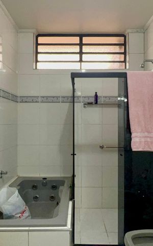 Casa para alugar com 211m², 3 quartos e 2 vagas Casa para alugar com 211m², 3 quartos e 2 vagasBanheiro 2