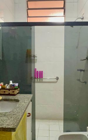 Casa para alugar com 211m², 3 quartos e 2 vagas Casa para alugar com 211m², 3 quartos e 2 vagasBanheiro 1