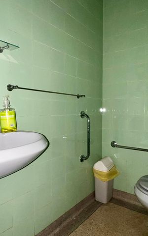 Casa para alugar com 211m², 3 quartos e 2 vagas Casa para alugar com 211m², 3 quartos e 2 vagasLavabo