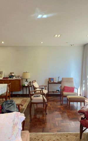 Casa para alugar com 211m², 3 quartos e 2 vagas Casa para alugar com 211m², 3 quartos e 2 vagasSala