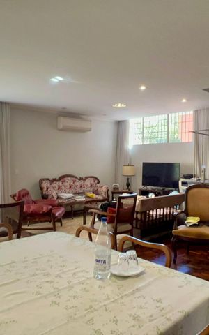 Casa para alugar com 211m², 3 quartos e 2 vagas Casa para alugar com 211m², 3 quartos e 2 vagasSala