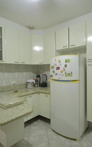 Casa à venda com 125m², 2 quartos e 2 vagasCozinha 