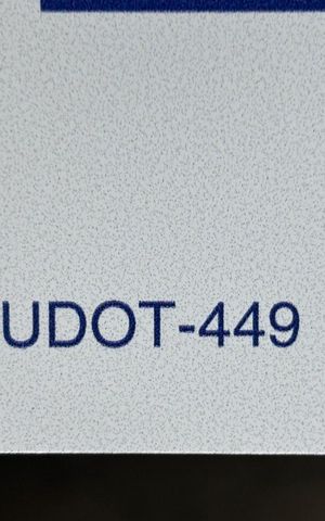 Casa à venda com 125m², 2 quartos e 2 vagasCod placa  UDOT-449 