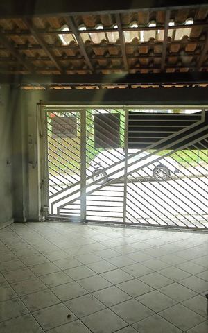 Casa à venda com 125m², 2 quartos e 2 vagasSala - Vista 