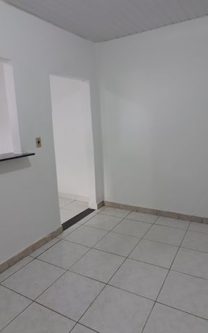 Casa à venda com 196m², 2 quartos e 1 vagaCozinha
