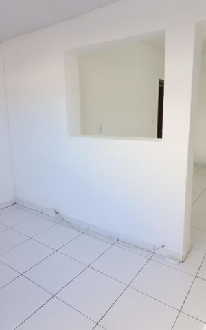Casa à venda com 196m², 2 quartos e 1 vagaSala