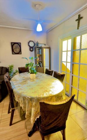 Casa à venda com 210m², 3 quartos e 3 vagas