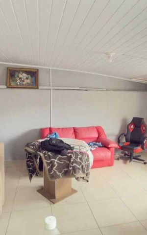 Casa à venda com 210m², 3 quartos e 3 vagas