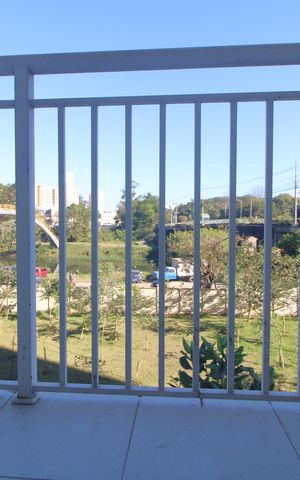 Apartamento à venda com 40m², 2 quartos e sem vagaSacada