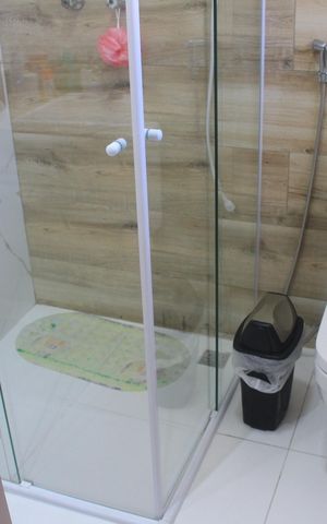 Casa à venda com 300m², 4 quartos e 4 vagasBanheiro da Suíte 2