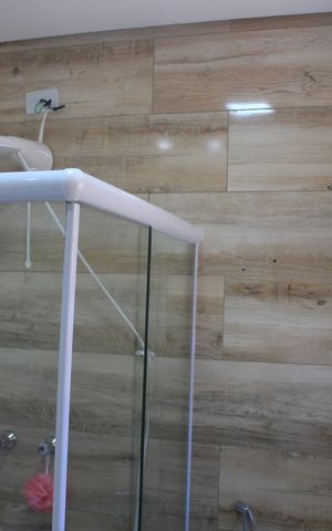 Casa à venda com 300m², 4 quartos e 4 vagasBanheiro da Suíte 2