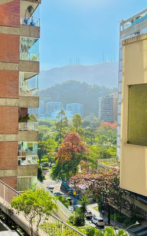 Apartamento à venda com 92m², 3 quartos e 1 vagaÁrea comum