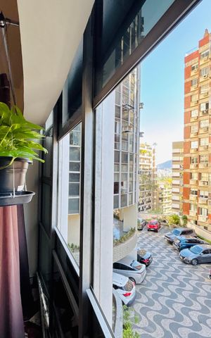 Apartamento à venda com 92m², 3 quartos e 1 vagaVaranda do Quarto