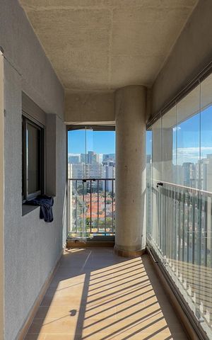 Apartamento à venda com 35m², 1 quarto e sem vagaEscada
