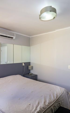 Apartamento à venda com 128m², 3 quartos e 4 vagas Apartamento à venda com 128m², 3 quartos e 4 vagasSuíte