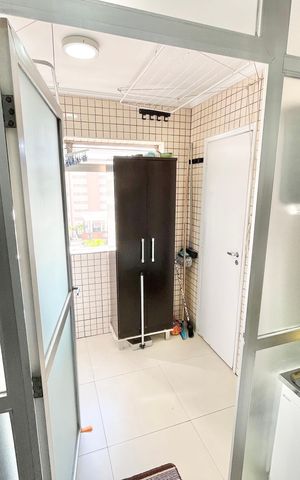 Apartamento à venda com 96m², 3 quartos e 1 vaga Apartamento à venda com 96m², 3 quartos e 1 vagaCozinha e Área de Serviço