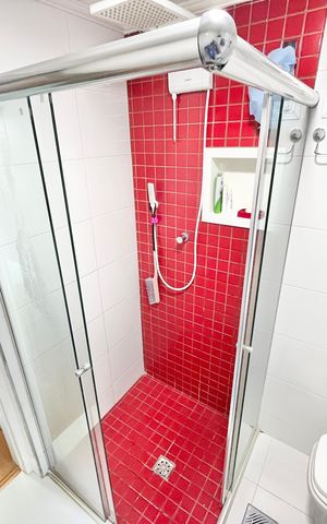 Apartamento à venda com 96m², 3 quartos e 1 vaga Apartamento à venda com 96m², 3 quartos e 1 vagaBanheiro da Suíte