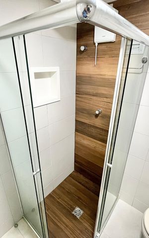 Apartamento à venda com 96m², 3 quartos e 1 vaga Apartamento à venda com 96m², 3 quartos e 1 vagaBanheiro