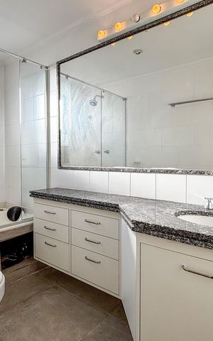 Apartamento à venda com 106m², 2 quartos e 2 vagas