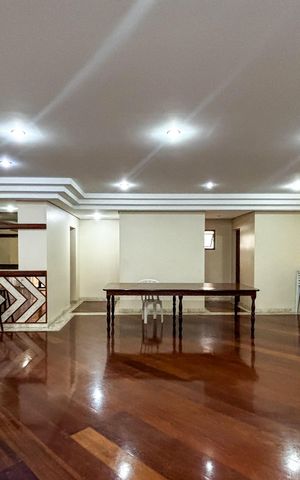 Apartamento à venda com 106m², 2 quartos e 2 vagas