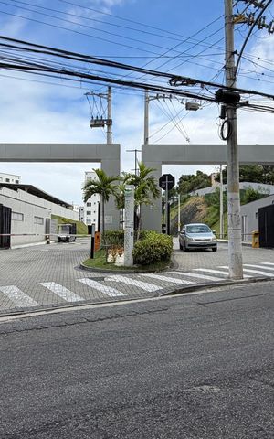 Apartamento à venda com 48m², 2 quartos e 1 vaga Apartamento à venda com 48m², 2 quartos e 1 vagaFachada