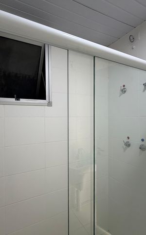 Apartamento à venda com 48m², 2 quartos e 1 vaga Apartamento à venda com 48m², 2 quartos e 1 vagaBanheiro