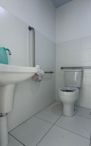 Apartamento à venda com 48m², 2 quartos e 1 vaga Apartamento à venda com 48m², 2 quartos e 1 vagaBanheiro