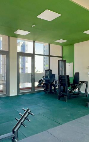 Studio para alugar com 26m², 1 quarto e 1 vaga Studio para alugar com 26m², 1 quarto e 1 vagaAcademia