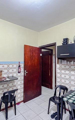 Casa à venda com 255m², 3 quartos e 2 vagasCozinha