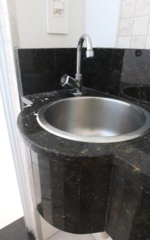 Apartamento para alugar com 50m², 2 quartos e sem vagaBanheiro