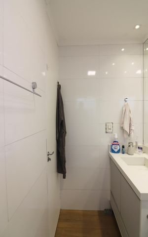 Apartamento à venda com 97m², 2 quartos e 1 vagaQuarto 1 - Suíte Banheiro 